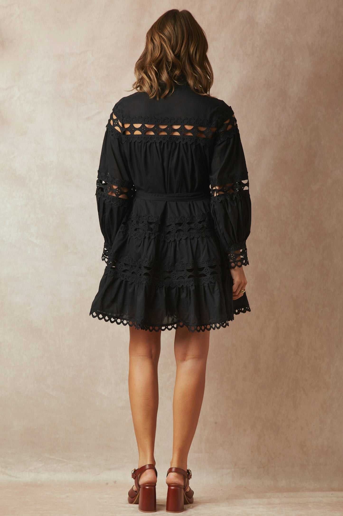Robe en coton ajouré