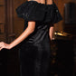 Petite robe avec col bateau en sequins