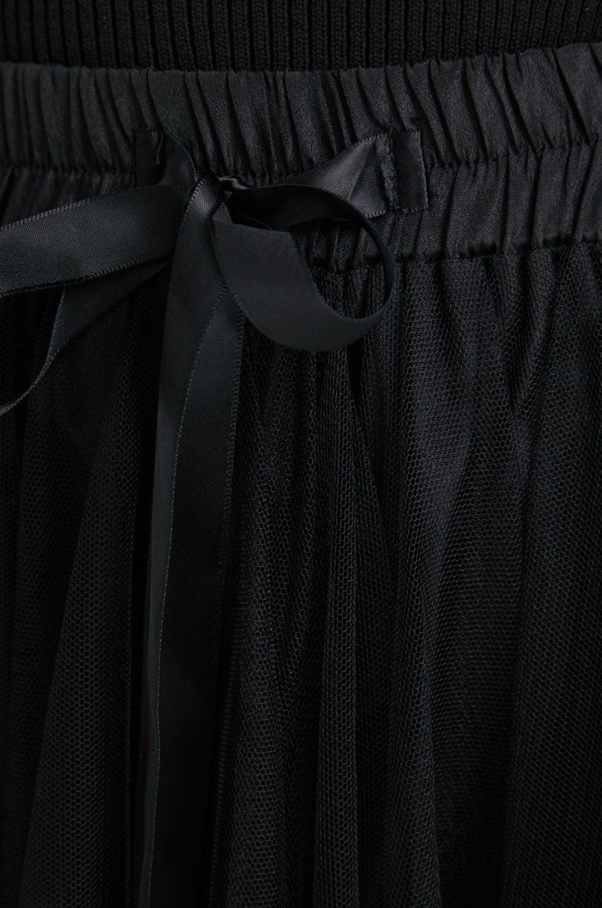 Jupe en tulle noire