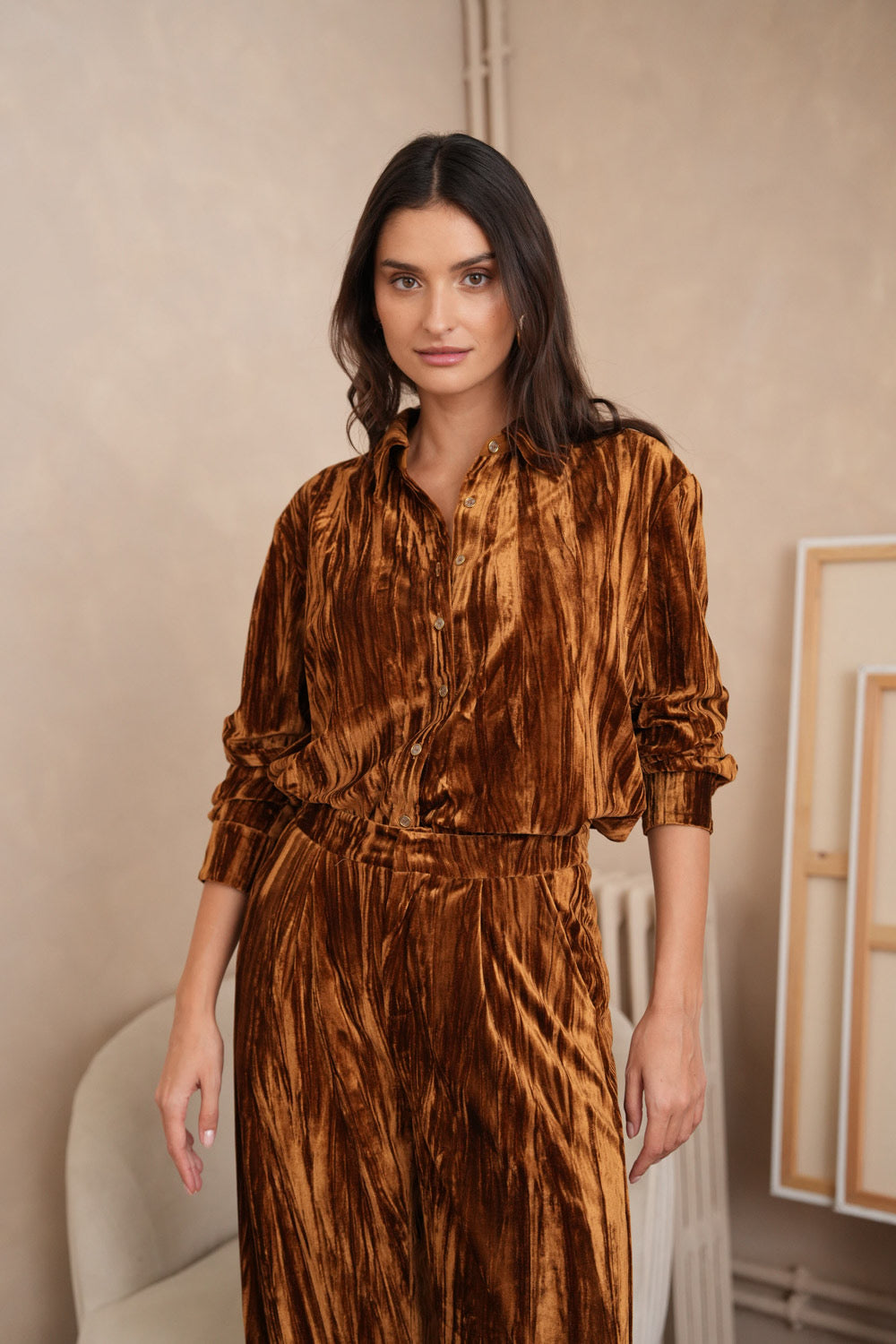 Ensemble chic casual en velours froissé